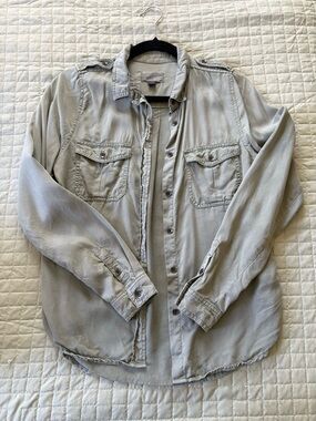 Universal Thread Women's Light Olive Button-Down Utility Shirt